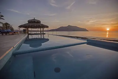 Image de Nouvelle maison de plage de quatre chambres Bahia Frailes à côté du parc marin de Cabo Pulmo