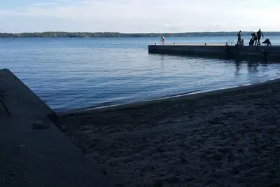 Image de Barrie Kempenfelt Bay Waterfront Cottage (Muskoka par la Ville)