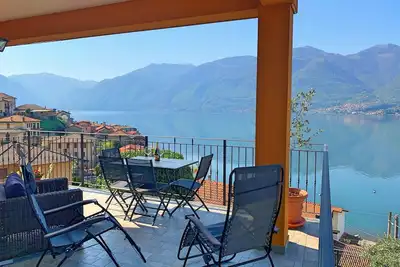 Image de Appartement lumineux de luxe près de Bellagio