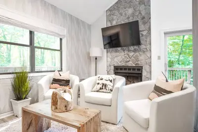 Image de Atlanta Spa Retreat avec sauna près d'Emory; minutes de Buckhead