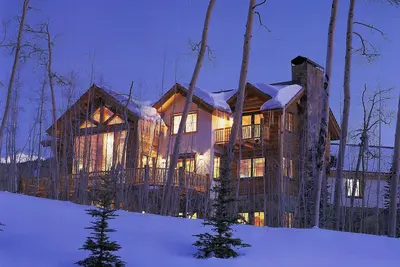 Image de 6br M. Village, Ski-out, easy in, Walk to Gondola, Market, Hot-tub, Pool tab