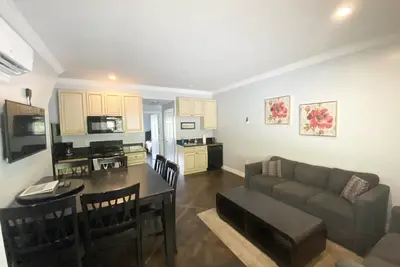 Image de Watkins Glen 3-Bedroom Suites Unité 2