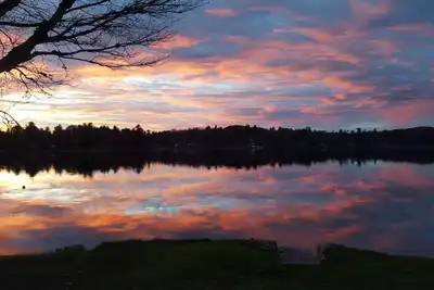 Image de Cottage sur le lac de Bob - 3 chambres avec laveuse et sécheuse, Bateau privé de lancement, la Grande Pêche