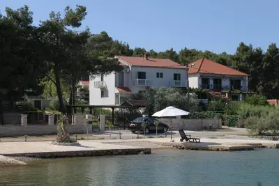 Image de Appartement d'une chambre prés de la plage Pasman (A-8219-b)