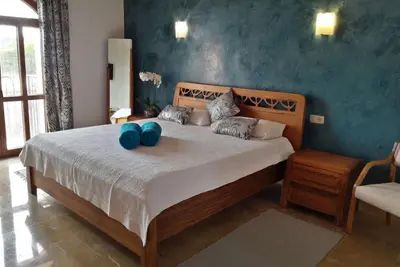 Image de Grande finca récemment rénovée avec piscine pour 12 personnes