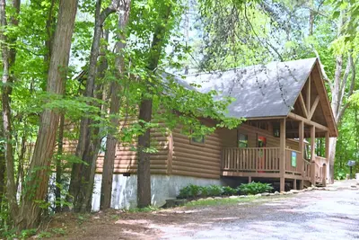 Image de Cabine entre Gatlinburg et Pigeon Forge Bear Haven