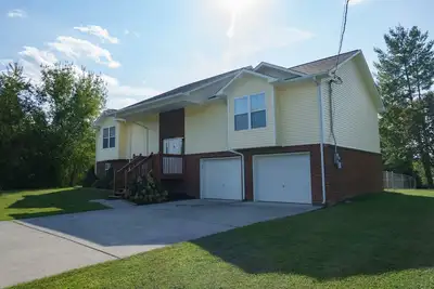 Image de River Front à Sevierville! Près de Golf Course & Convention Center!