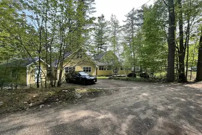 Image de Mellow Yellow (Gull Lake Muskoka) - Gravenhurst