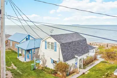 Image de Rêvez Beach Cottage dans la baie de Fundy