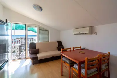 Image de Appartement de deux chambres avec la terrasse et la vue sur le mer Bibinje, Zadar (A-14773-b)