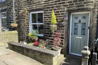 Image de Cottage de caractère à Haworth. Venez et profitez du Yorkshire. . . À vous de découvrir!