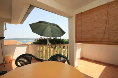 Image de Appartement de deux chambres avec la terrasse et la vue sur le mer Nevidane, Pasman (A-8273-a)