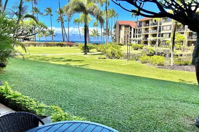 Image de 159 $ Special 9/3 / 19-12 / 12/19 6 personnes! Calme près des étangs Koi! Vues sur le jardin!