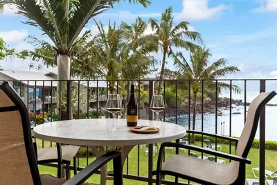 Image de Bord de mer dégagé! Condo # 216 1 ch + loft, 2 ch. Paisible.