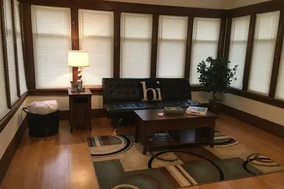 Image de Étourdissant! Graduation navale des Grands Lacs - 8 personnes