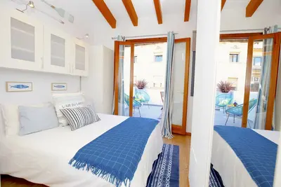 Image de Penthouse with three terraces in the urban area.