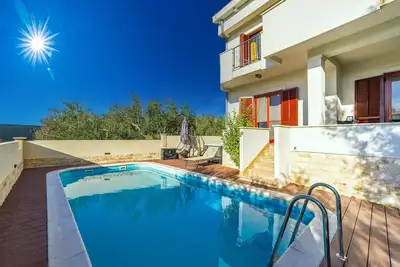 Image de Superbe maison Ă Sv. Filip i Jakov