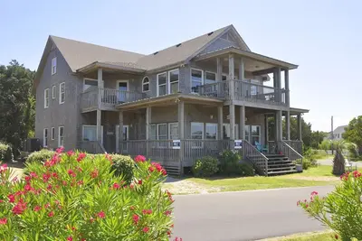 Image de Two If By Sea I et Ii: plus grande maison avec une vue fabuleuse sur Silver Lake