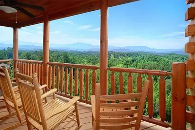 Image de Superbe Vue! Super Endroit! Nouvelle Liste, 4 Br 5 Ba Sleeps 12, 50% de réduction sur tyrolienne
