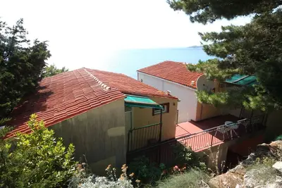 Image de Garçonnière avec le balcon et la vue sur le mer Drasnice, Makarska (As-3330-e)