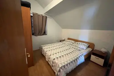 Image de Appartement d'une chambre avec la terrasse et la vue sur le mer Ivan Dolac, Hvar (A-8753-e)