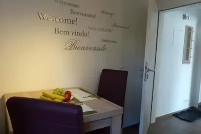 Image de Souterrainwohnung 49 qm für 1 - 4 Personen mit 1 separaten Schlafzimmer