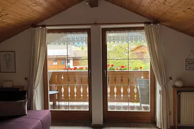 Image de Ferienwohnung für 1-4 Pers. , 65 m², 2 Schlafzimmer, Wohnzimmer, Kochnische, 2 Bäder mit Dusche/Wc, Balkon