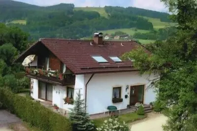 Image de Ferienwohnung 75 qm, 1 oder 2 Schlafzimmer, Wohnküche, Balkon, Tv-Anschluss, 3 Sterne, max 4 Personen