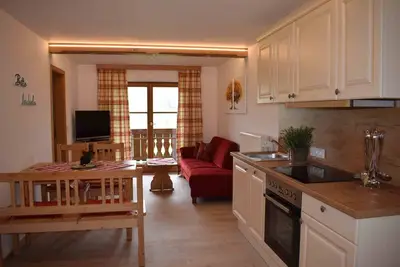 Image de Ferienwohnung -Rauschberg- (56 qm), Balkon, Kochnische, 2 Schlafzimmer, max 4 Pers, Wlan