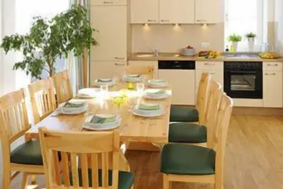 Image de Atelier (89 m²) mit Wohnküche, 4 Schlafzimmer, Dusche/Wc und Flat-Tv