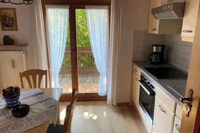 Drei-Raum-Ferienwohnung (2) 65qm, Bad/Wc, 2 Extra-Schlafzimmer, separate Wohnküche