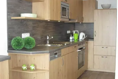 Image de Ferienwohnung Untersberg (65 Qm) 2 Schlafzimmer, Wohnküche, Dusche/Wc, Balkon