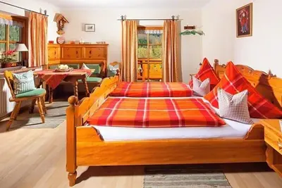 Image de Ferienwohnung Untersberg für 1-2 Personen, ca. 25 m², Wohnschlafraum, Kochnische, Balkon