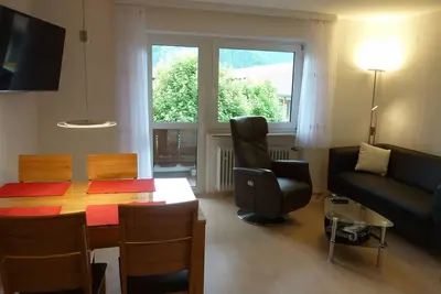 Image de Rosen-Apartment für 4 Personen, 2 separate Schlafzimmer, 64 m²