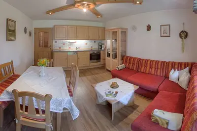 Image de Ferienwohnung \"Teisenberg\" im Nebenhaus 2 Pers. mit Terrassen zur Ost- und Westseite, 54 m²