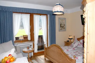 Image de 1. Fewo Friedenrath, 25 qm, 1-2 Pers. , Wohn-Schlafraum, Westbalkon