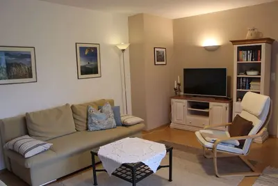 Image de I. Ferienwohnung (72qm), Terrasse, Küche extra, 1 Schlaf- und 1 Wohn-/Schlafzimmer, max 3 Personen, -Lofererblick