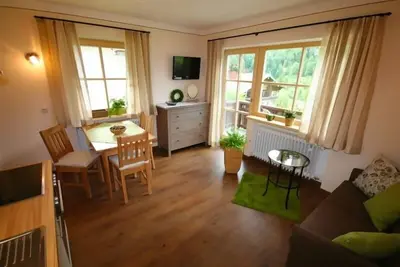 Image de Ferienwohnung \"Auszeit\" (33 qm), Balkon, Kochnische, 1 Schlaf- und 1 Wohnzimmer, Wlan, max 2 Personen