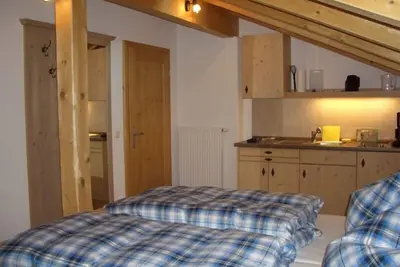 Image de Ferienzimmer Ramsau mit Wohn-/Schlafraum, für 2 Personen, Küchenzeile, D/Wc