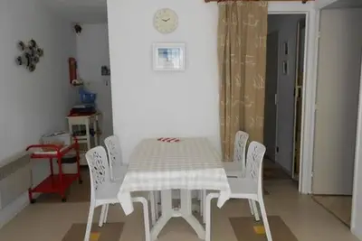 Image de Appartement T2 cabine en Rdc avec terrasse, proche plage et commerces, garage privatif