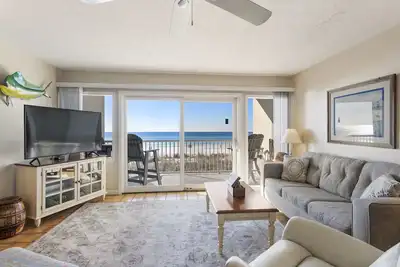 Image de 112- Juste pour vous, réveillez-vous avec une vue à couper le souffle! Destin Seafarer