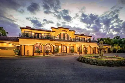 Image de Viaggio Sur Le Domaine de la rivière Et Winery