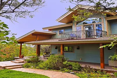 Image de Belle maison dans un endroit isolé mais seulement 15 min de la ville et 10 min du lac