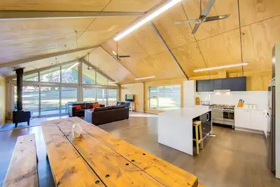 Neuf marches - une vue imprenable sur le mont Buffalo, sur 29 acres de bushland