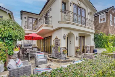 Image de Walk to Shore! Luxury Newport Beach Home