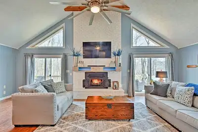 Image de Accueil exceptionnel sur le lac Barkley avec Fire Pit & Bar!