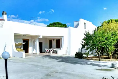 Image de Chalet confortable et tranquille dans la campagne de Ceglie, dans la Vallée d'Itria