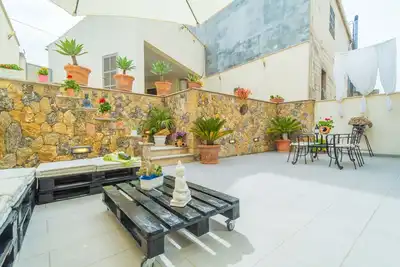 Casa Holganza - Chalet with terrace in Maria de la Salut. Free WiFi