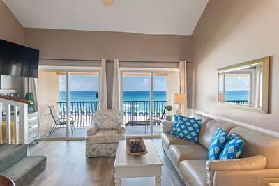 Image de 39- Rechargez votre bonheur dans ce magnifique condo Beach Front! Coral Reef Club