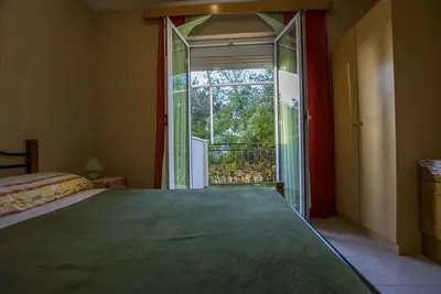 Image de Appartements Nada (42012-A3) - Starigrad Paklenica
